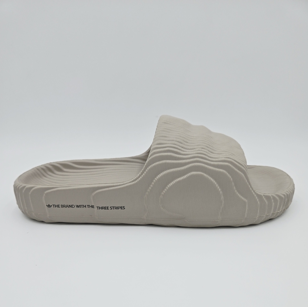 Adidas ADILETTE 22 Light Brown Men's Slide Sandals HQ4670.   #B25
